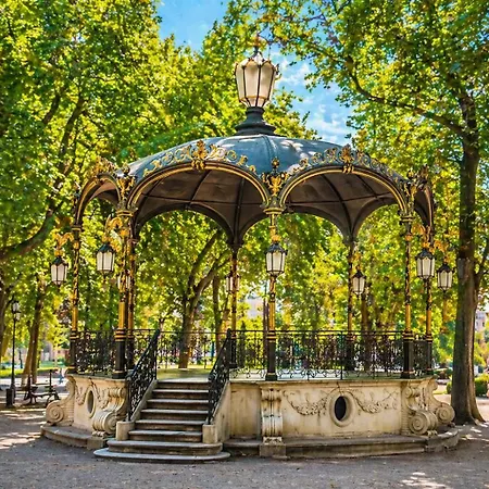 Le Ptit Stan Place Stanislas 1 Min * Nancy
